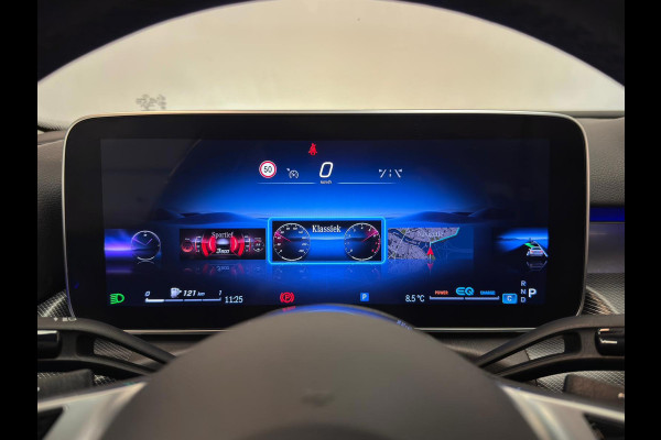 Mercedes-Benz C-Klasse 200 Luxury Line / Pano / NL-auto / Trekhaak