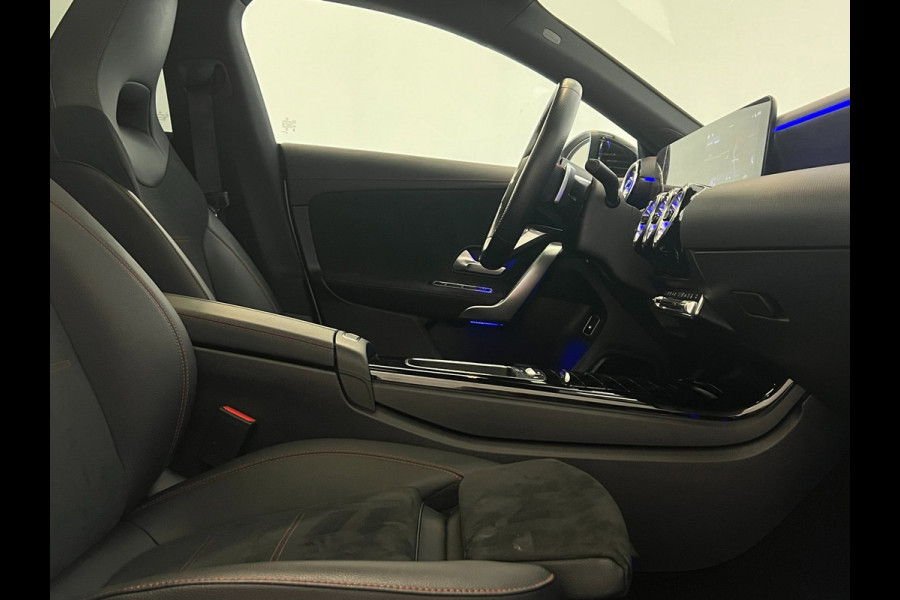 Mercedes-Benz CLA-Klasse 250e / AMG / Pano / Headup / Night