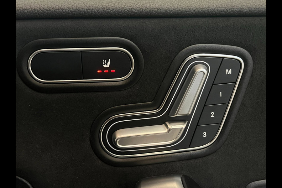 Mercedes-Benz CLA-Klasse 250e / AMG / Pano / Headup / Night