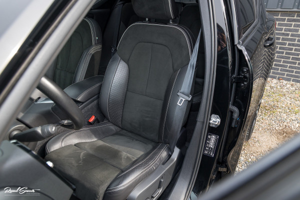 Volvo XC40 2.0 T4 R-Design | Panorama dak | Adaptieve cruise | Memory | Harman Kardon |