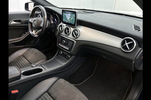 Mercedes-Benz CLA-Klasse 180 Business Solution AMG(Goed OnderH, Panorama, Camera, Carplay, Navi, StoelV, Etc)