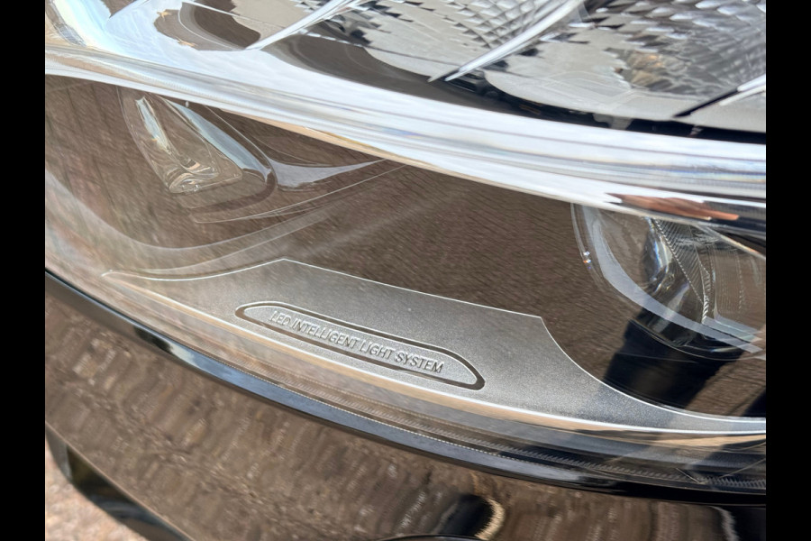 Mercedes-Benz Eqv 300 90kWh SoH 95.9 % L3 Extra Lang - 8 Zits - Leder - elc. Schuif