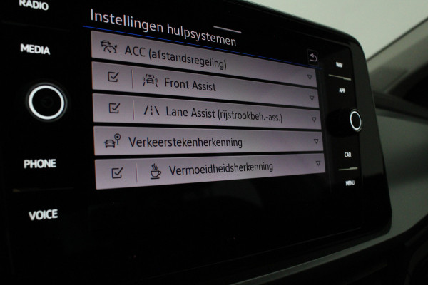 Volkswagen T-Roc 1.0 TSI Life Business > Camera/Pyrite Silver/ACC/Stoelverwarming...