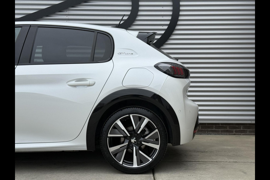 Peugeot 208 1.2 PureTech GT-Line 1e Eigenaar|Pano|Navi|Clima|Cruise|Camera|Trekhaak|Carplay|PDV V+A|Nieuwe APK bij aflevering