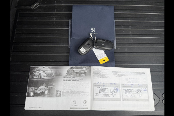 Peugeot 208 1.2 PureTech GT-Line 1e Eigenaar|Pano|Navi|Clima|Cruise|Camera|Trekhaak|Carplay|PDV V+A|Nieuwe APK bij aflevering