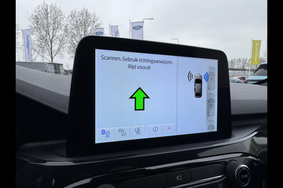 Ford Kuga 2.5 PHEV ST-Line X 225pk | Driver Assistance Pack | Winterpack | Technology Pack | All Weather Banden