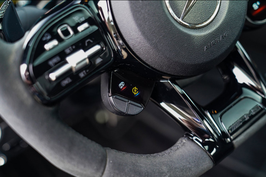 Mercedes-Benz AMG GT 4.0 S Premium | Facelift | Keramisch | BTW incl. | 522PK | Sunroof | Stoelkoeling | Dealer onderhouden | NAP