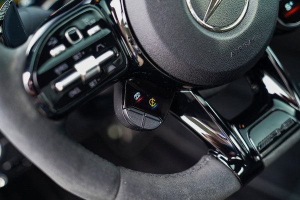 Mercedes-Benz AMG GT 4.0 S Premium | Facelift | Keramisch | BTW incl. | 522PK | Sunroof | Stoelkoeling | Dealer onderhouden | NAP