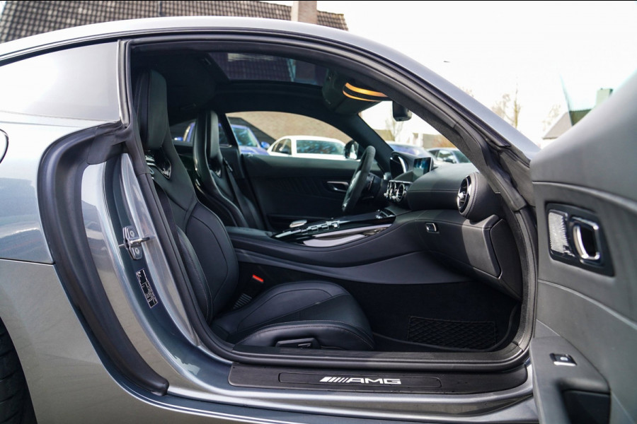 Mercedes-Benz AMG GT 4.0 S Premium | Facelift | Keramisch | BTW incl. | 522PK | Sunroof | Stoelkoeling | Dealer onderhouden | NAP