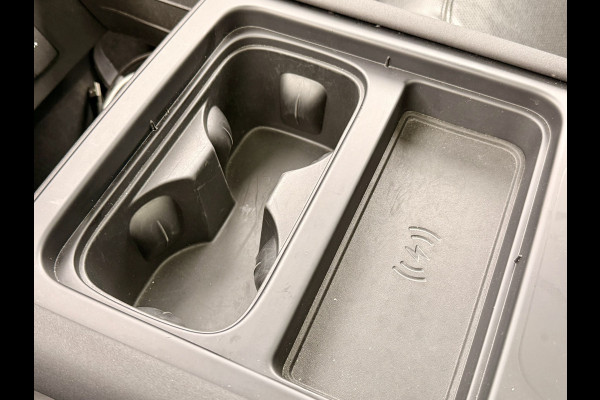 Land Rover Defender 110 2.0 P400e 110 XS Edition 22" velgen | Groot scherm | Koelkast