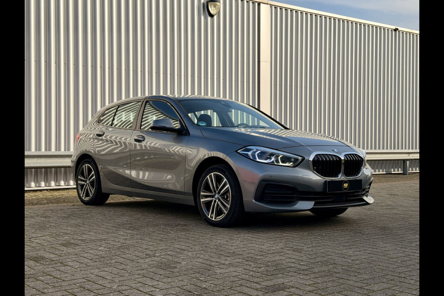 BMW 1-serie 118i Navi | Digitale Cockpit | Harman Kardon | Camera