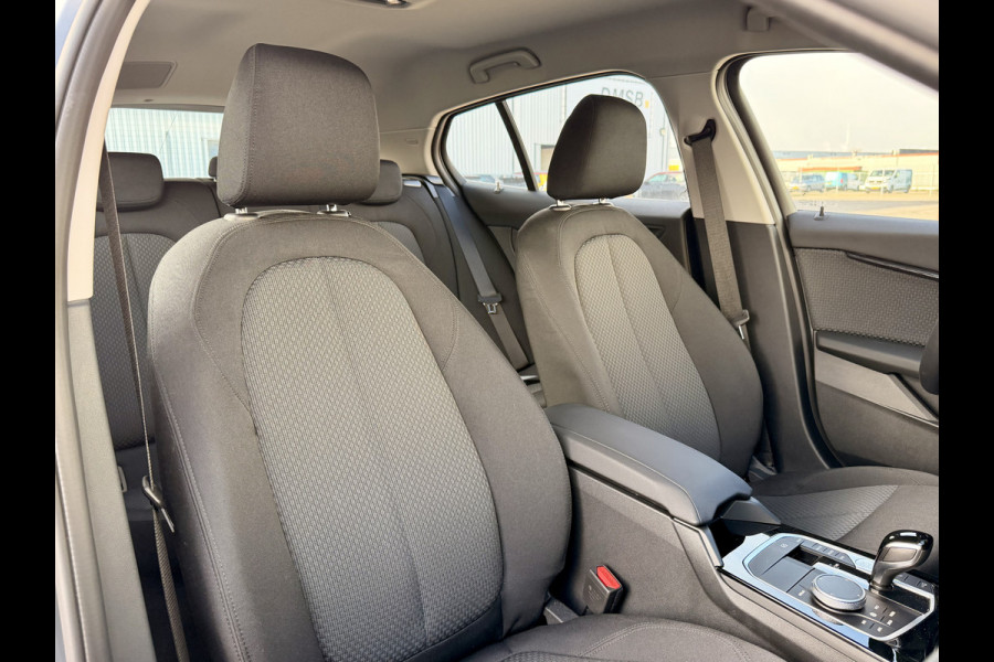 BMW 1-serie 118i Navi | Digitale Cockpit | Harman Kardon | Camera