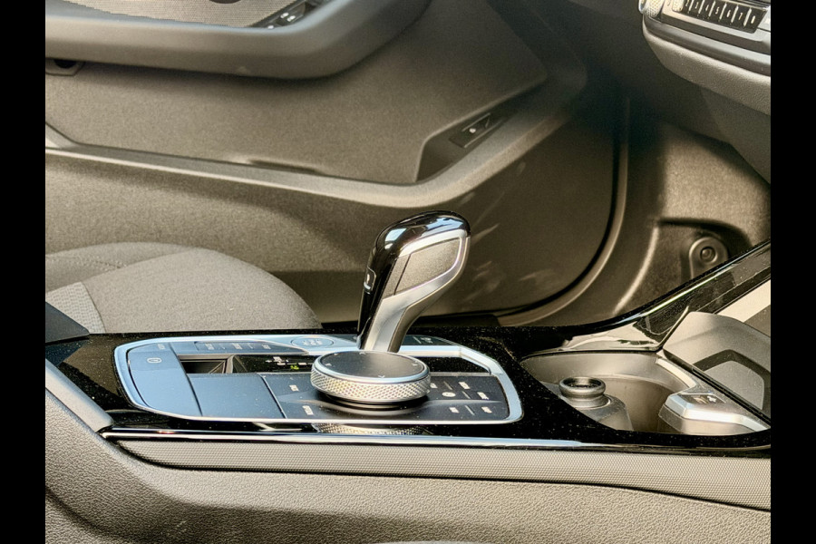 BMW 1-serie 118i Navi | Digitale Cockpit | Harman Kardon | Camera