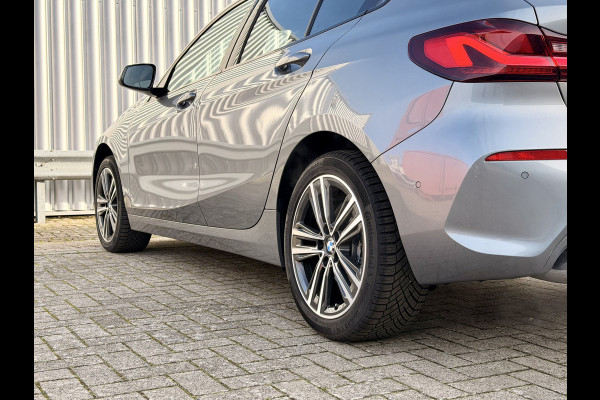 BMW 1-serie 118i Navi | Digitale Cockpit | Harman Kardon | Camera