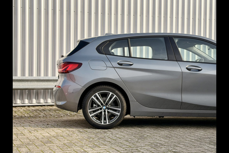 BMW 1-serie 118i Navi | Digitale Cockpit | Harman Kardon | Camera