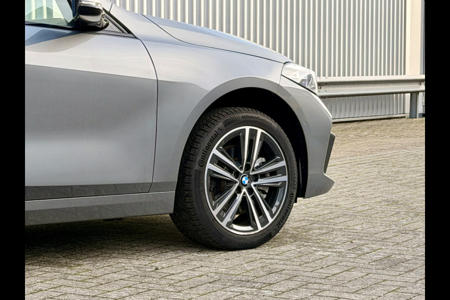 BMW 1-serie 118i Navi | Digitale Cockpit | Harman Kardon | Camera