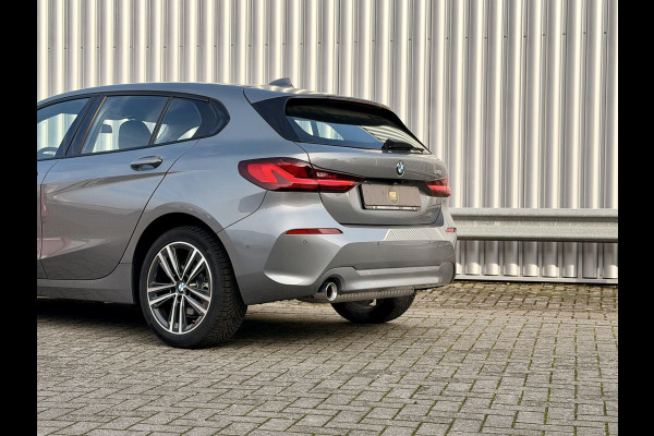 BMW 1-serie 118i Navi | Digitale Cockpit | Harman Kardon | Camera