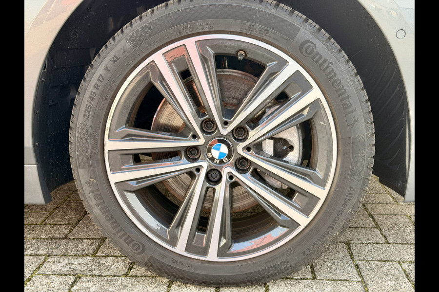 BMW 1-serie 118i Navi | Digitale Cockpit | Harman Kardon | Camera