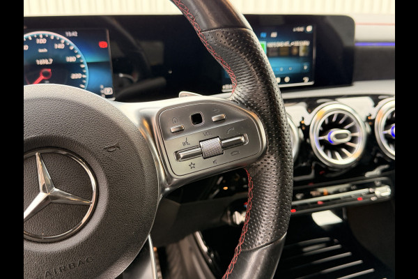 Mercedes-Benz CLA-Klasse Shooting Brake 180 Business Solution AMG NAVI | Camera | Stoelverwarming | 18" velgen