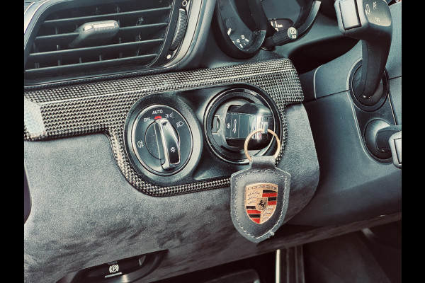 Porsche 911 3.0 Carrera 4 GTS 991 Sport Chrono | BOSE | LIFT