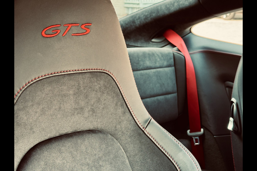 Porsche 911 3.0 Carrera 4 GTS 991 Sport Chrono | BOSE | LIFT