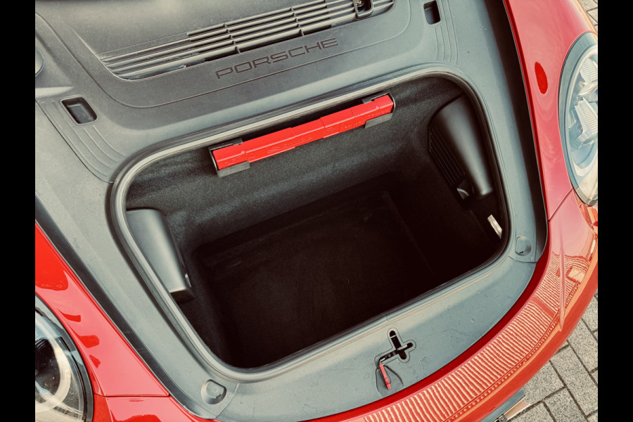 Porsche 911 3.0 Carrera 4 GTS 991 Sport Chrono | BOSE | LIFT