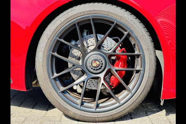 Porsche 911 3.0 Carrera 4 GTS 991 Sport Chrono | BOSE | LIFT