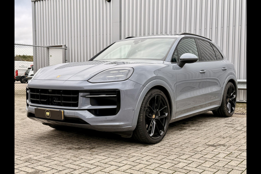 Porsche Cayenne 3.0 E-Hybrid Sport Design 22" | Facelift | PPF | BOSE | PANO