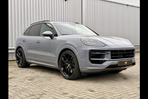 Porsche Cayenne 3.0 E-Hybrid Sport Design 22" | Facelift | PPF | BOSE | PANO