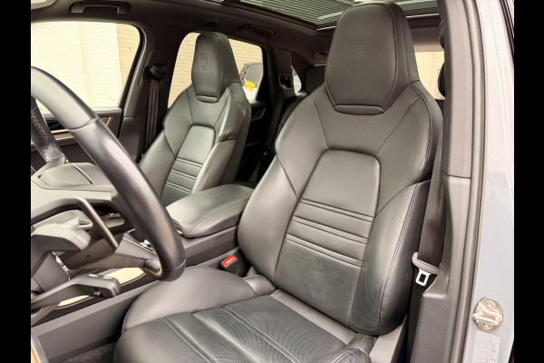 Porsche Cayenne 3.0 E-Hybrid Sport Design 22" | Facelift | PPF | BOSE | PANO