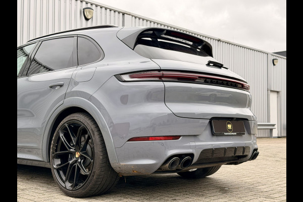 Porsche Cayenne 3.0 E-Hybrid Sport Design 22" | Facelift | PPF | BOSE | PANO