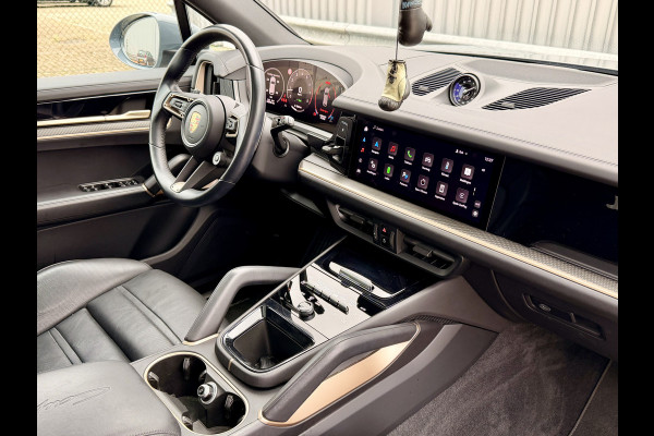 Porsche Cayenne 3.0 E-Hybrid Sport Design 22" | Facelift | PPF | BOSE | PANO