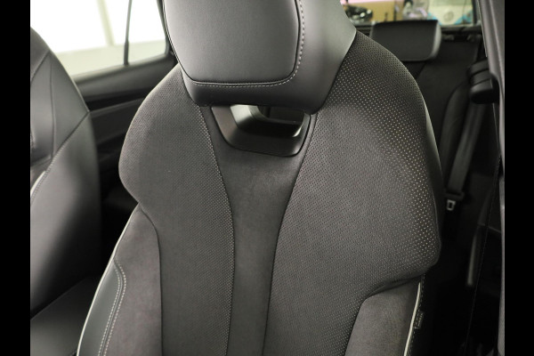 Škoda Elroq 60 Sportline 204pk | Adaptive Cruise Control | 20 inch | Blind Spot | Stoelverwarming