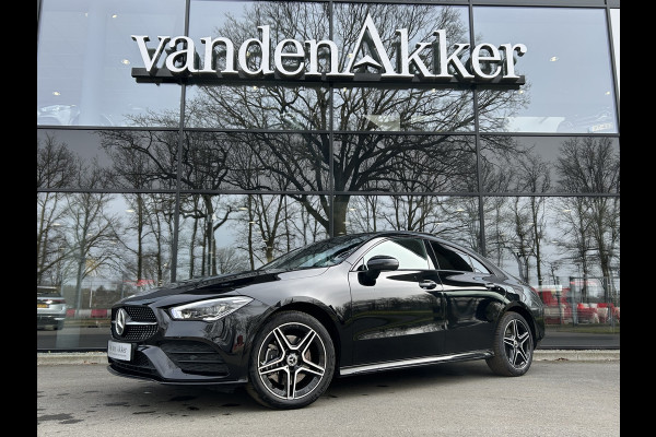 Mercedes-Benz CLA-Klasse 250e AMG // Panoramadak // Carplay // MultiBeam LED // Sfeerverlichting // Night pakket // Keyless // 18" AMG