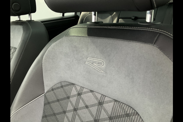 Volkswagen Tiguan Allspace 1.5 TSI R-Line 7p. Pano.dak Stoelverw. Carplay Business+