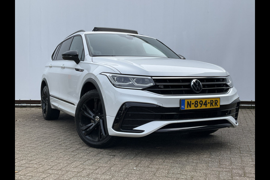 Volkswagen Tiguan Allspace 1.5 TSI R-Line 7p. Pano.dak Stoelverw. Carplay Business+