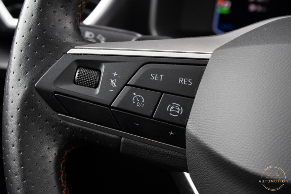 Seat Leon 1.4 TSI eHybrid PHEV FR PANO STOELVERWARMING SFEERVERLICHTING