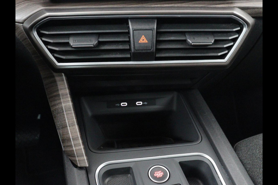 Seat Leon Sportstourer 1.4 TSI eHybrid PHEV FR | SOH 99% | Stoel & stuurverwarming | Virtual Cockpit | Carplay | Cruise Control | Navigatie