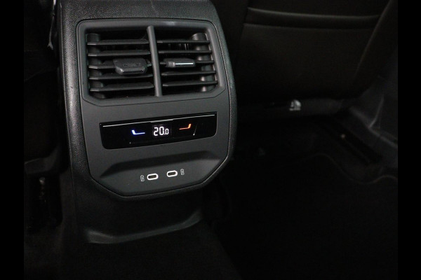 Seat Leon Sportstourer 1.4 TSI eHybrid PHEV FR | SOH 99% | Stoel & stuurverwarming | Virtual Cockpit | Carplay | Cruise Control | Navigatie