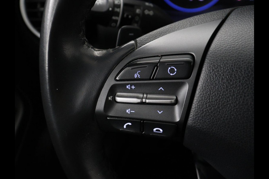 Hyundai Kona 1.6 GDI HEV Fashion | Head-Up | Adaptive cruise | Camera | Carplay | Krell Audio | Keyless | Navigatie | Digital Cockpit