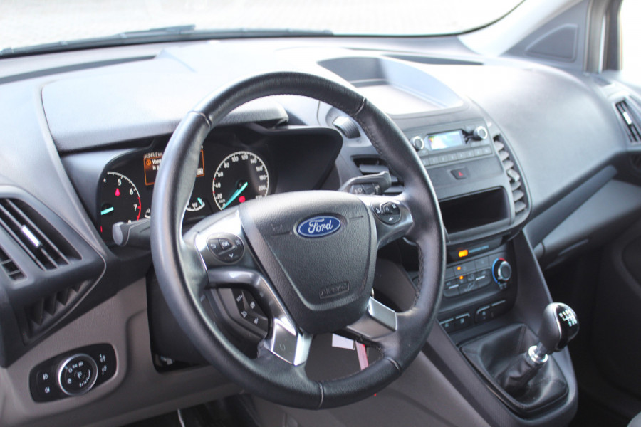 Ford Transit Connect 1.0-100pk Ecoboost L1 Trend. Dames en heren ondernemers, let op: benzine uitvoering ! Parkeersensoren, Cruise Control, Airco, Zijschuifdeur rechts etc.