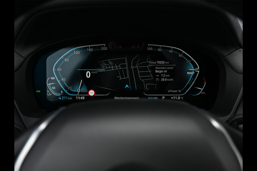 BMW iX3 High Executive 80 kWh | NL-Auto | M-Sport | Comfort access | Panorama dak | Trekhaak | Head-up | Active cruise | 360 Camera | Am