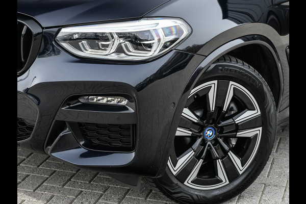 BMW iX3 High Executive 80 kWh | NL-Auto | M-Sport | Comfort access | Panorama dak | Trekhaak | Head-up | Active cruise | 360 Camera | Am