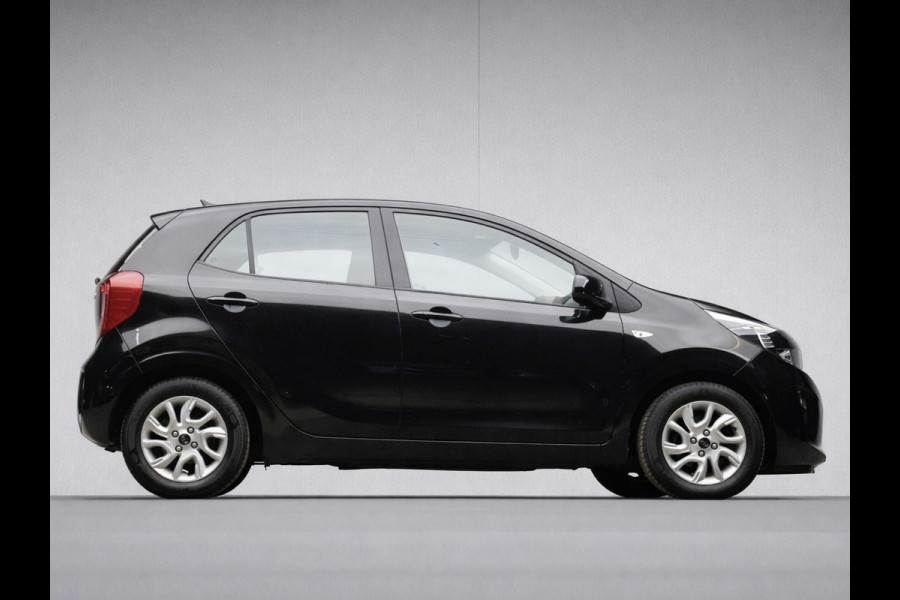 Kia Picanto 1.0 CVVT ComfortPlusLine Navigator Sport (APPLE CARPLAY,NAVI,CAMERA,CRUISE,ELEKTRISCH PAKKET,SPORTSTOELEN,LM VELGEN)