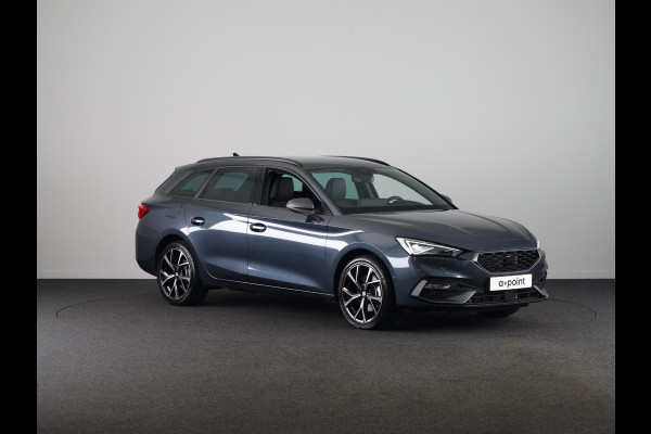 Seat Leon Sportstourer 1.5 TSI e-Hybrid Style Business Intense 204pk | Trekhaak | Safe & Drive | 18 inch velgen | Black Pack |
