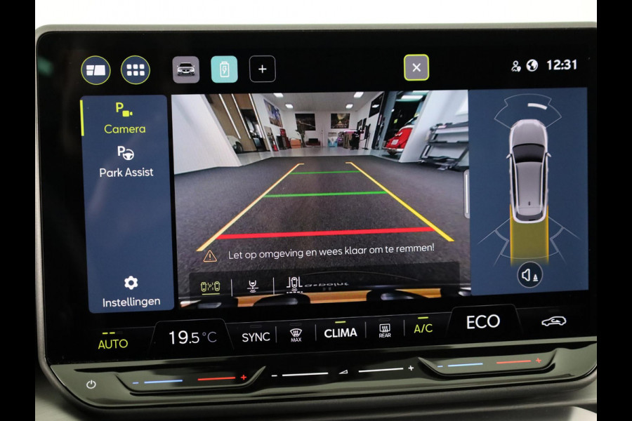 Seat Leon Sportstourer 1.5 TSI e-Hybrid Style Business Intense 204pk | Trekhaak | Safe & Drive | 18 inch velgen | Black Pack |