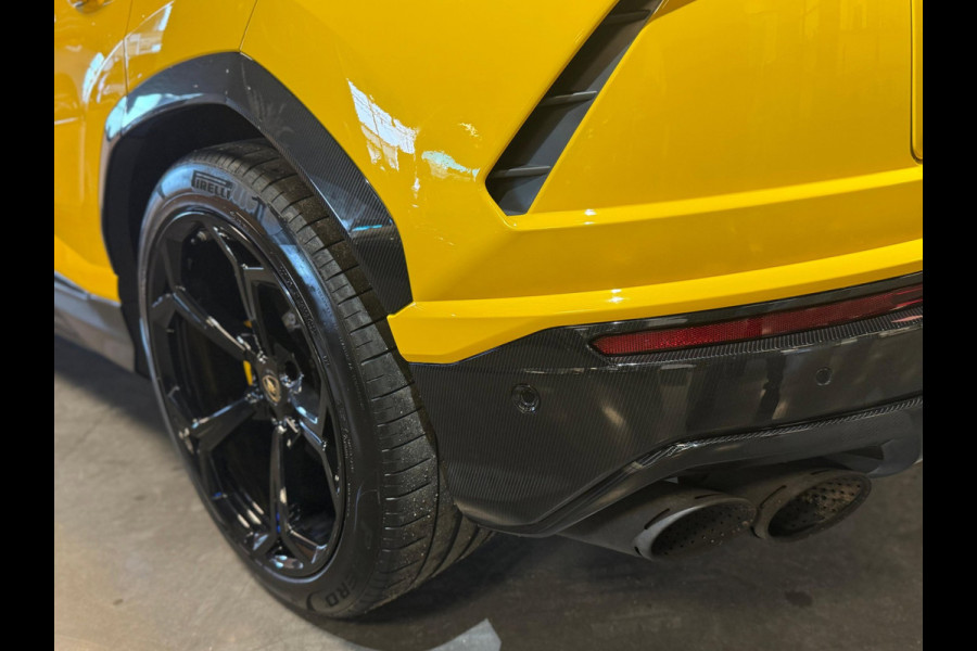 Lamborghini Urus 4.0 V8 NAP / Keramisch / B&O 3D / Carbon / Alcantara / Massage / Night vision / Pano
