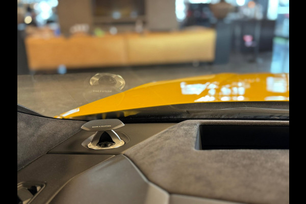 Lamborghini Urus 4.0 V8 NAP / Keramisch / B&O 3D / Carbon / Alcantara / Massage / Night vision / Pano