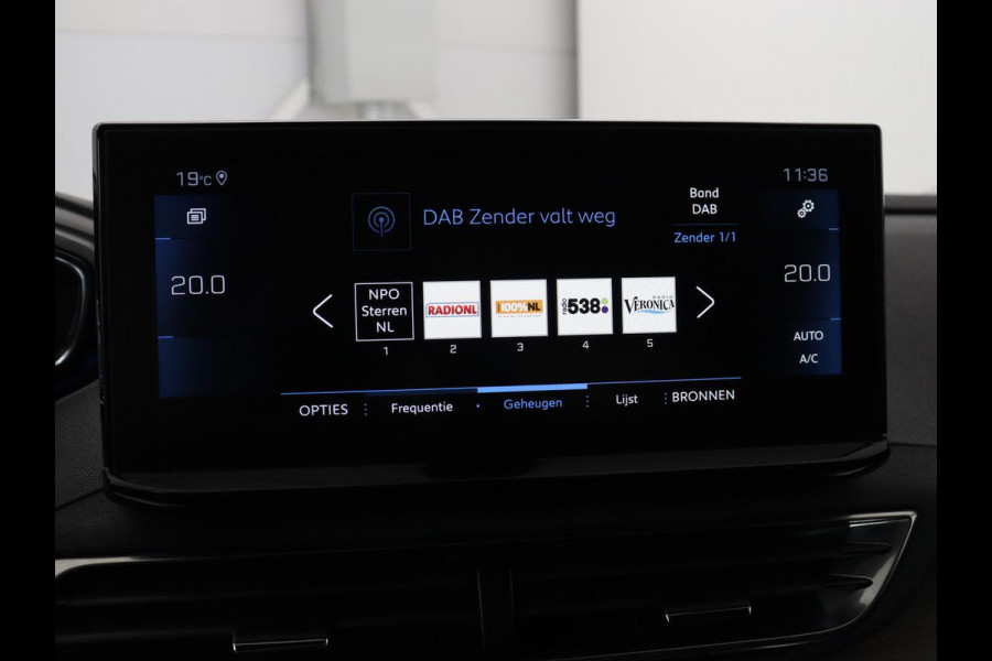 Peugeot 3008 1.6 PureTech GT | Massage | Adaptive cruise | Trekhaak afneembaar | Full LED | 360 Camera | Carplay | Stoelverwarming