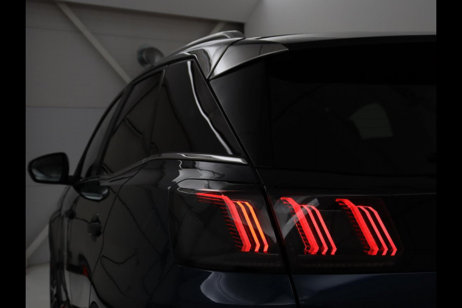 Peugeot 3008 1.6 PureTech GT | Massage | Adaptive cruise | Trekhaak afneembaar | Full LED | 360 Camera | Carplay | Stoelverwarming